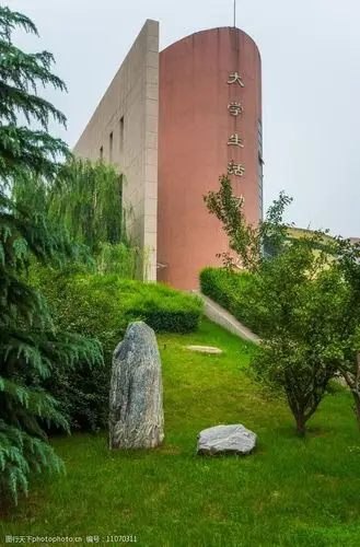 西安工程大学图片