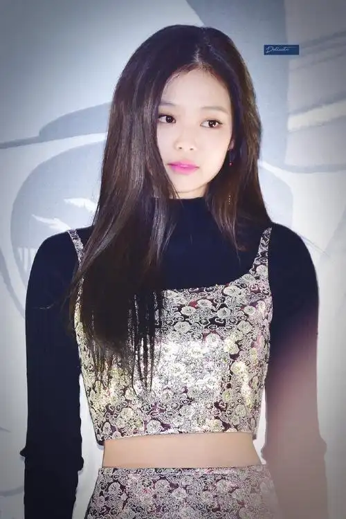 jennie solo