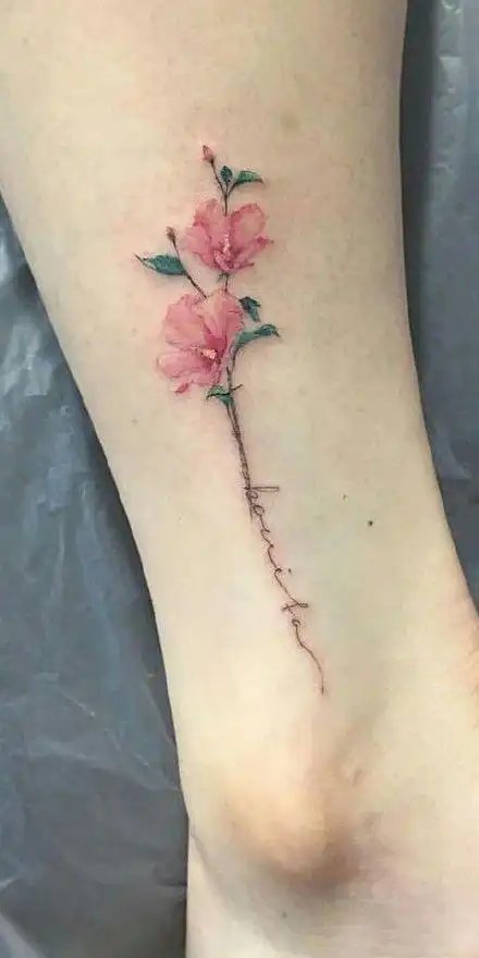 桃花纹身 小清新的9张粉色桃花纹身图片