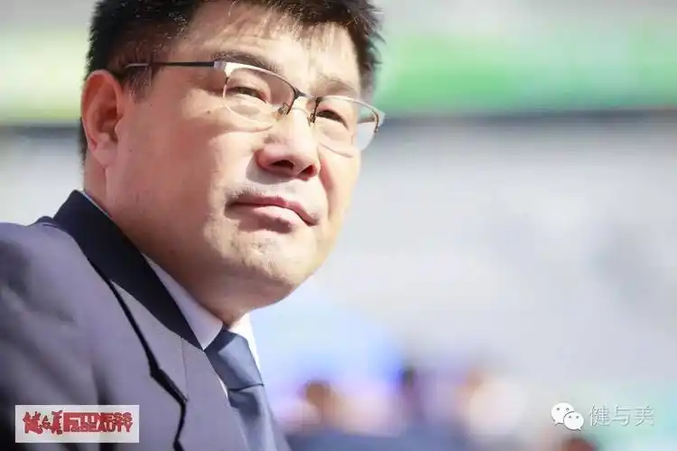 赛场嘉宾,裁判全国美臀大赛季军 汪诺佳中国钢管舞皇后岳畅全国健美