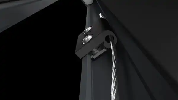 外开窗扇防掉落由防坠绳保障那推拉窗的安全保障又在哪呢