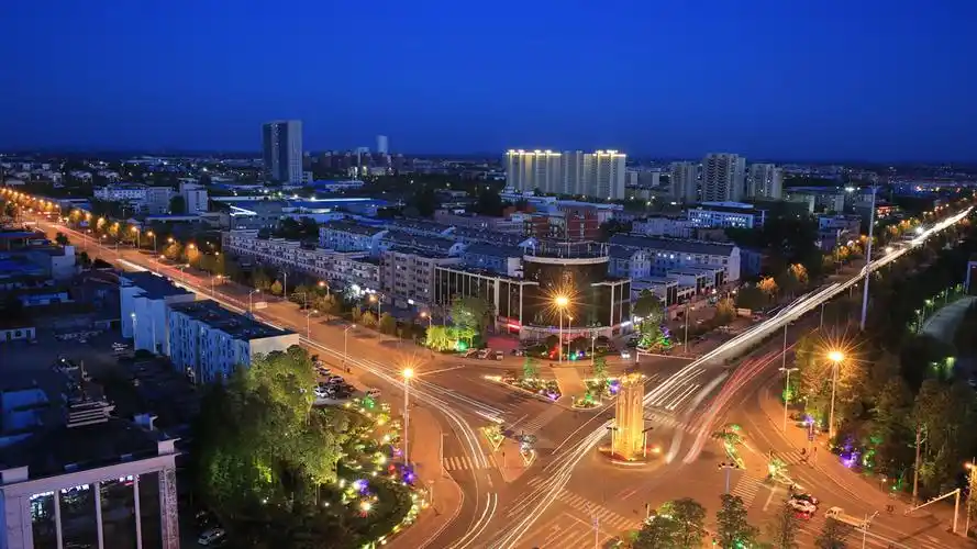 《平度夜景》 - 石锡庆