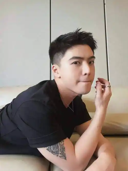 不管了,过年就留这10款短发,痞帅!_发型_侵权_男生