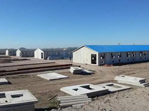 最新猪舍保温墙体板供应标准化猪舍专业设计建造及养猪设备配套