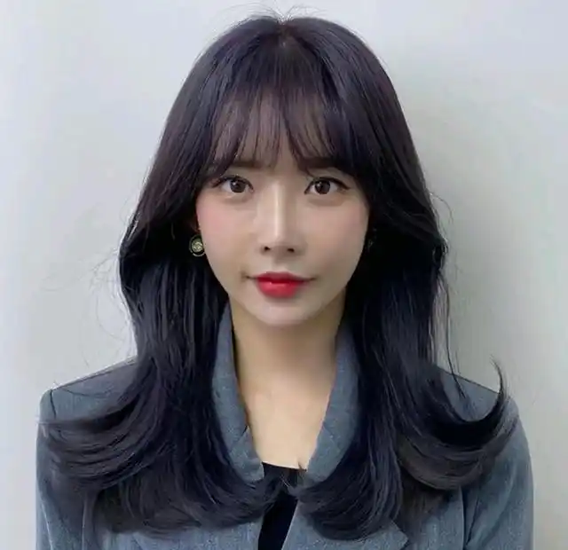 这4款微烫锁骨发,绝对是减龄的必备发型