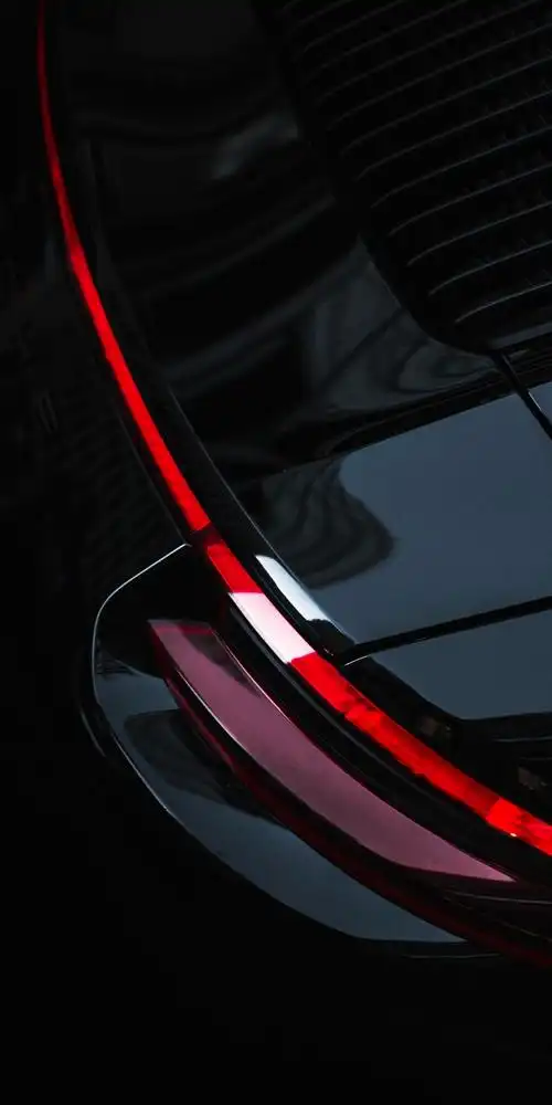 求保时捷车尾灯高清大图壁纸类似于这种! - 华为mate系列 花粉俱乐部