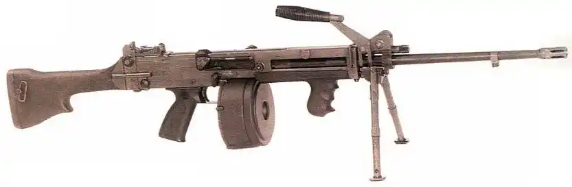 ultimax 100轻机枪