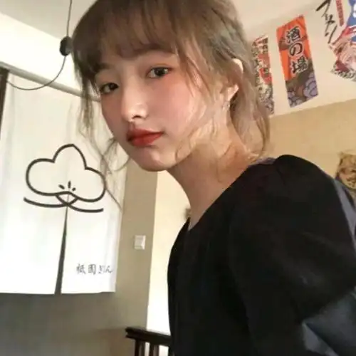 2020新版女生个性头像超好看 人间一趟终究是太苦了