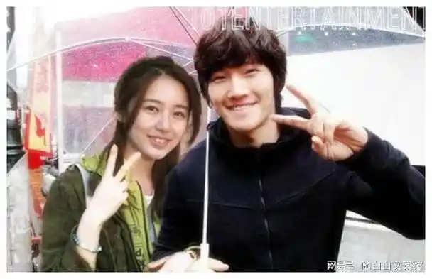 这些年哪年都在传金钟国要结婚,金钟国已经有女朋友了,什么宋智孝