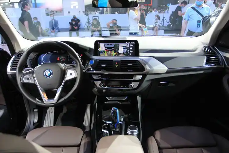 2020广州车展图解 | 好饭不怕晚 图解宝马ix3