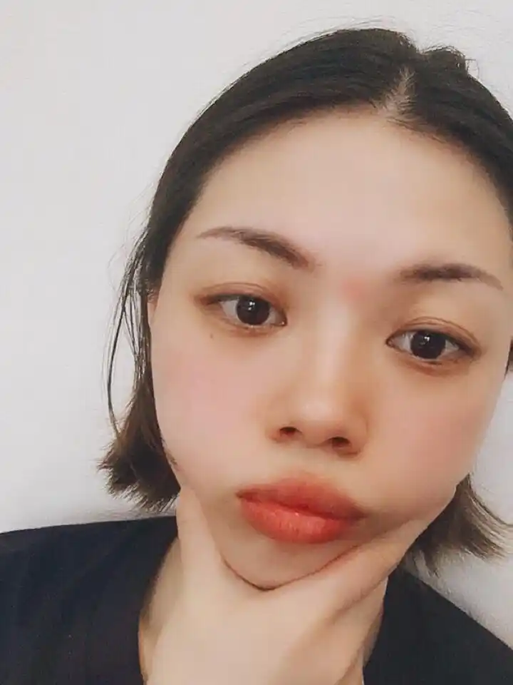 印堂发红 哈哈哈哈哈哈哈