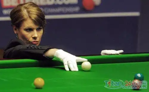 世锦赛往事美女裁判首亮相塔布惊艳超火箭