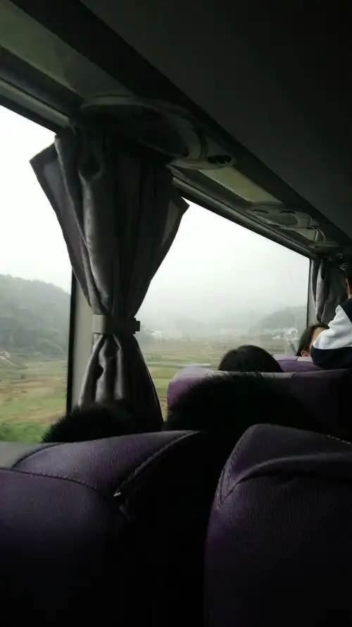 2018年10月23日,我们坐上开往浏阳云峰台的大巴车,开始了我们的研学之