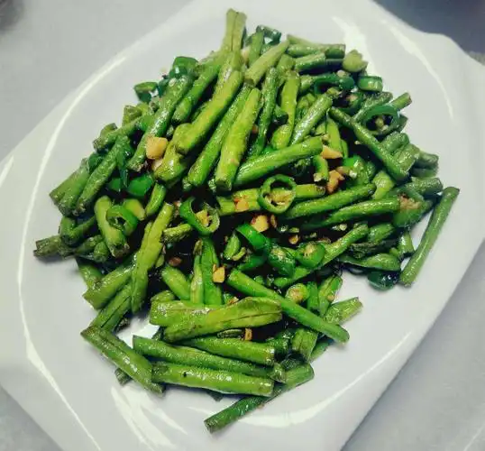 素炒长豆角