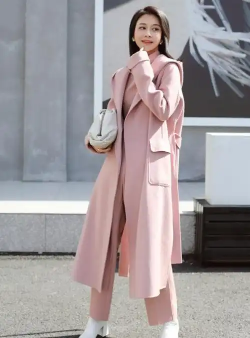 大衣必买的几个颜色女人买四个颜色显白减龄又洋气