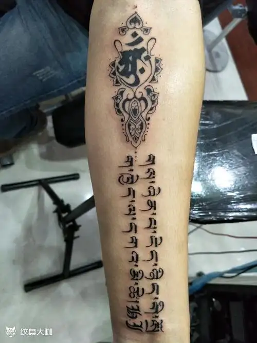 梵文_纹身图案手稿图片_程师傅纹艺堂孟师傅的纹身作品集