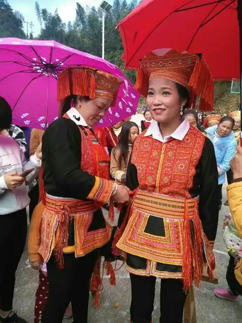 瑶族婚礼,迎接新娘