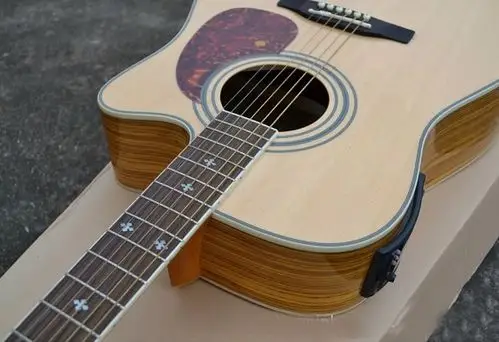 电箱吉他怎么用 电箱吉他拾音器怎么用