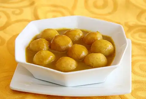 咖喱鱼蛋(图片来源于网络)