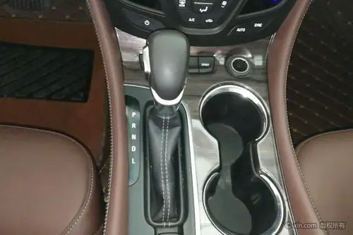 别克 昂科威 2016款 2.0t 自动 28t精英型四驱