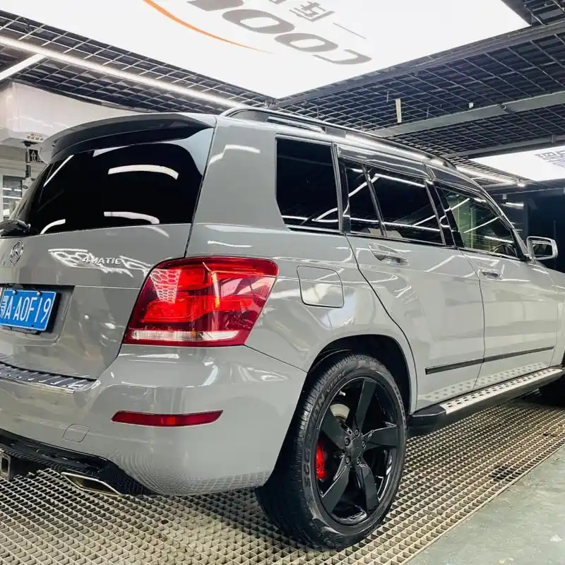奔驰glk300纳多灰,一种永不过时的颜色 施工车型:奔驰glk 300 施工