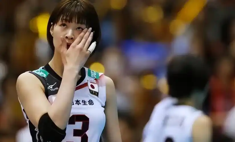 回顾排球女神木村纱织18岁进入国家队颜值与实力并存