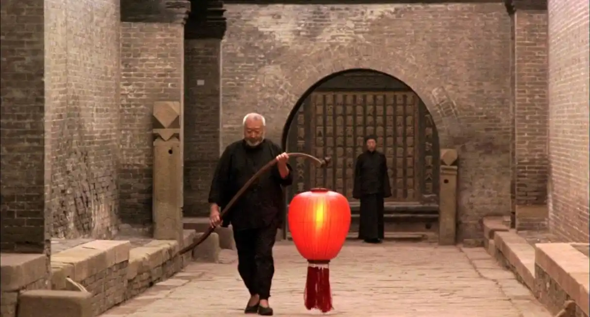 大红灯笼高高挂电影剧情「简介」 _晶羽科技