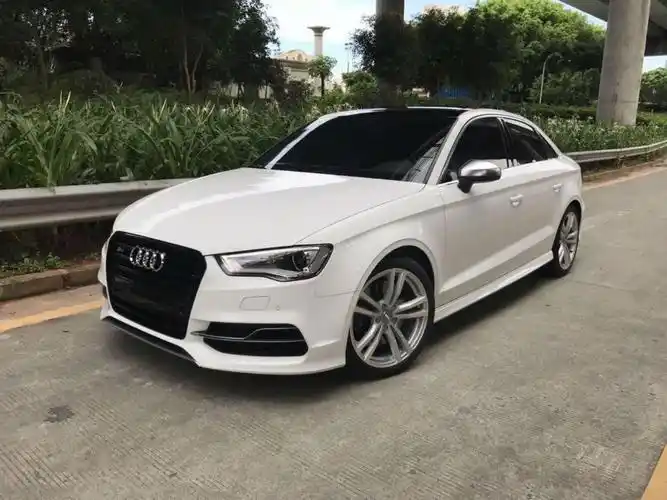首页 买车 2017年6月 奥迪 奥迪a3 s3 limousine 2.0t 白色 自动档