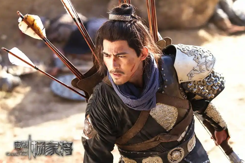 杨业带着10几处刀伤,来到谷口,见无人,竟捶胸大哭:天亡我也!