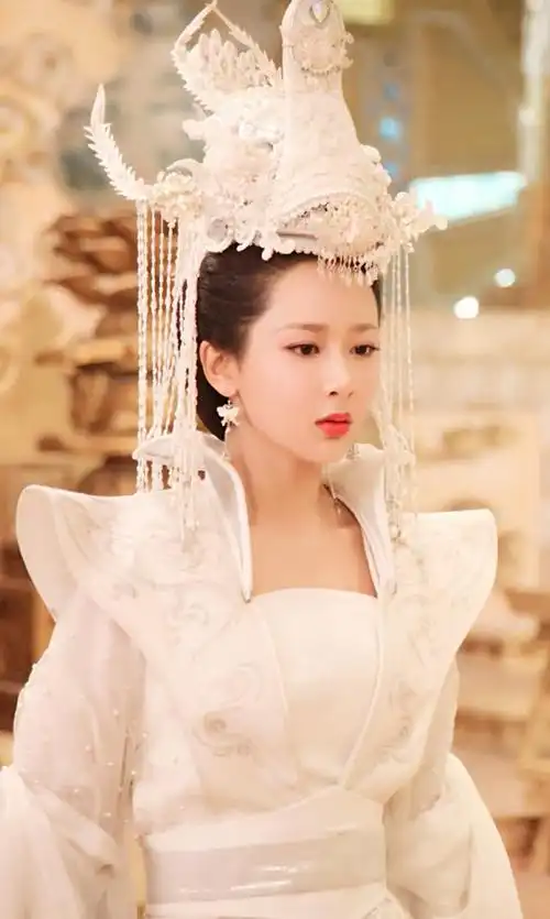 盘点杨紫锦觅的15套造型,落霞锦最为惊艳,纱衣造型仙气飘飘|香蜜|造型