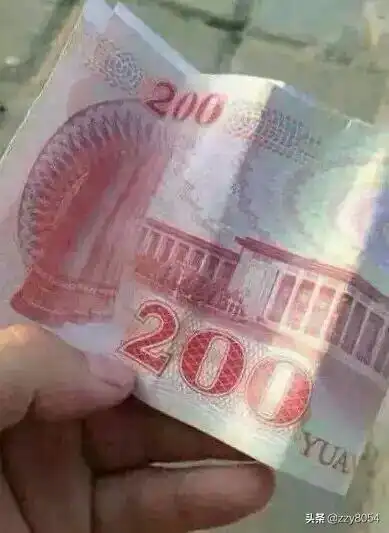 2,站在智商顶点的男人3,就气质这一块拿的死死的4,不想离就直说,花里