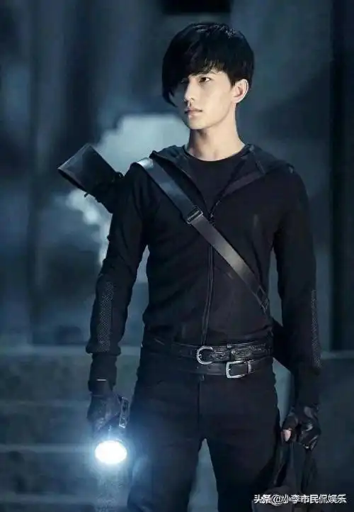 张起灵为什么长生不老盗墓笔记小哥的身份