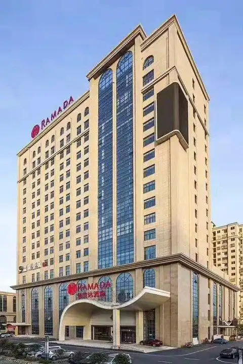 泰兴华美达酒店