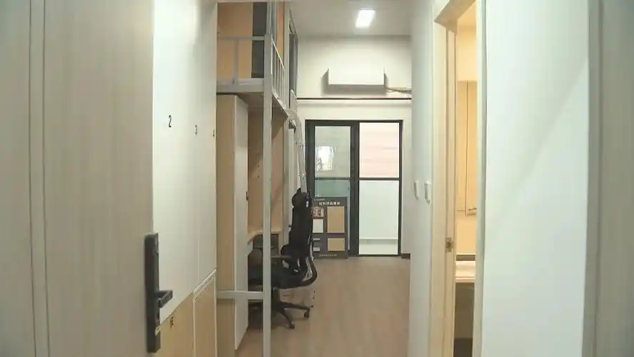 这所学校的扩建项目正持续推进,未来将打造智能宿舍!