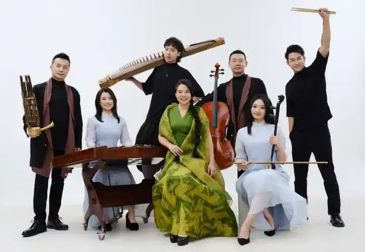 日,临沂大剧院行走的声音——龚琳娜国风音乐会今日开票,会员全程苏