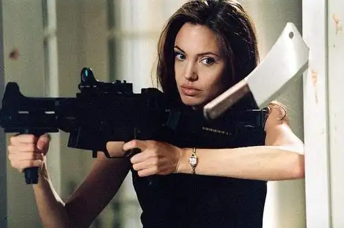 推荐二十部女杀手电影,不仅人美,还心狠手辣