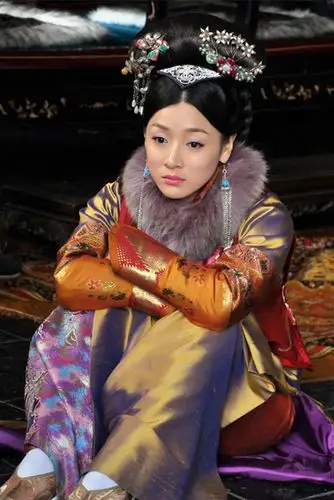 美人无泪-淳福晋-何彦霓饰