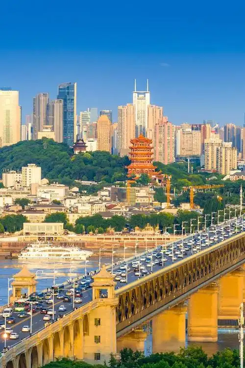 📷|拍摄风景记录: 📍长江轮渡上武汉长江大桥全景 📍汉口东正