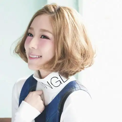 李静仪 heidi lee的图片