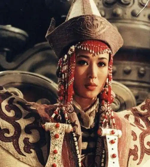 一个三婚的女人怎么会让成吉思汗给予她那么高的地位呢?