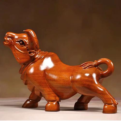 花梨木牛摆件十二生肖牛气冲天华尔街牛木雕办公开业装饰红木礼品