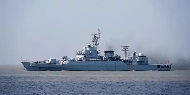 换导弹上密集阵最后一批053h3型护卫舰持续改进发挥余热