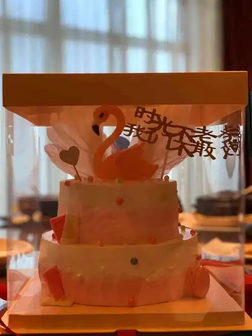 happy friday生日蛋糕坊(西钓鱼台店)-"同事生日想给她个惊喜选择了这