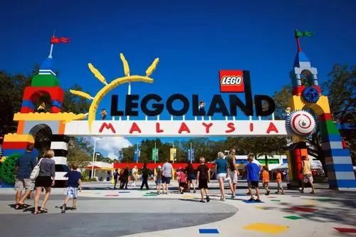 乐高乐园将坐落四川,并向默林娱乐提出收购邀约