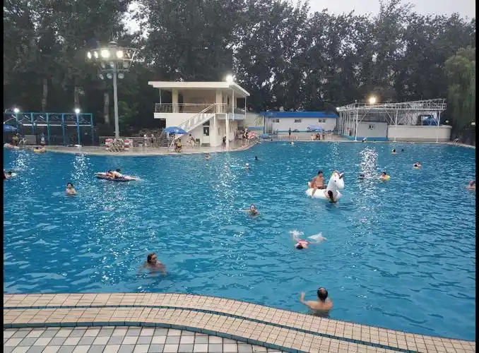 点赞,青年湖公园水上世界!