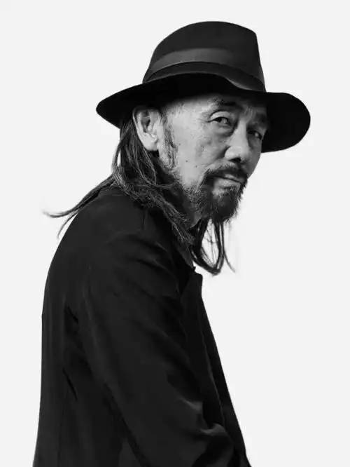 山本耀司 | 艺术不为所有人存在