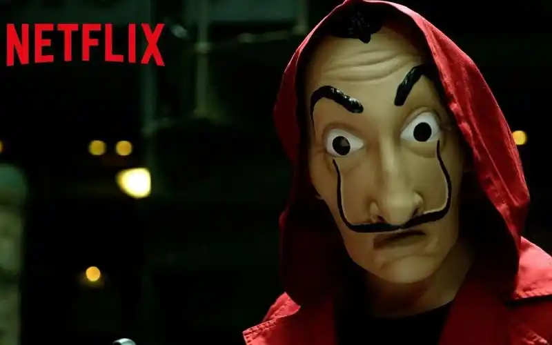 西班牙热剧《纸房子》第四季中文预告