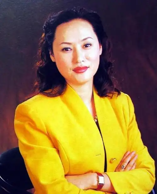 她是北京最有钱的女人,颐和园出生|陈丽华|迟重瑞|颐和园_新浪新闻