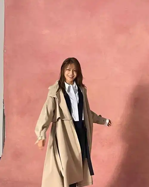 8月30日,少女时代成员崔秀英通过自己的instagram发布