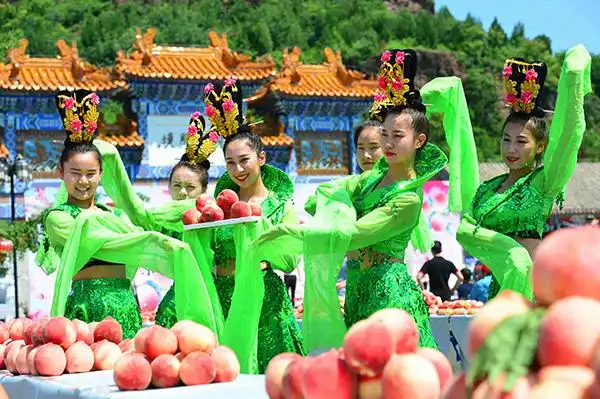 北京平谷刘家店举办第二届丫髻山"蟠桃会"